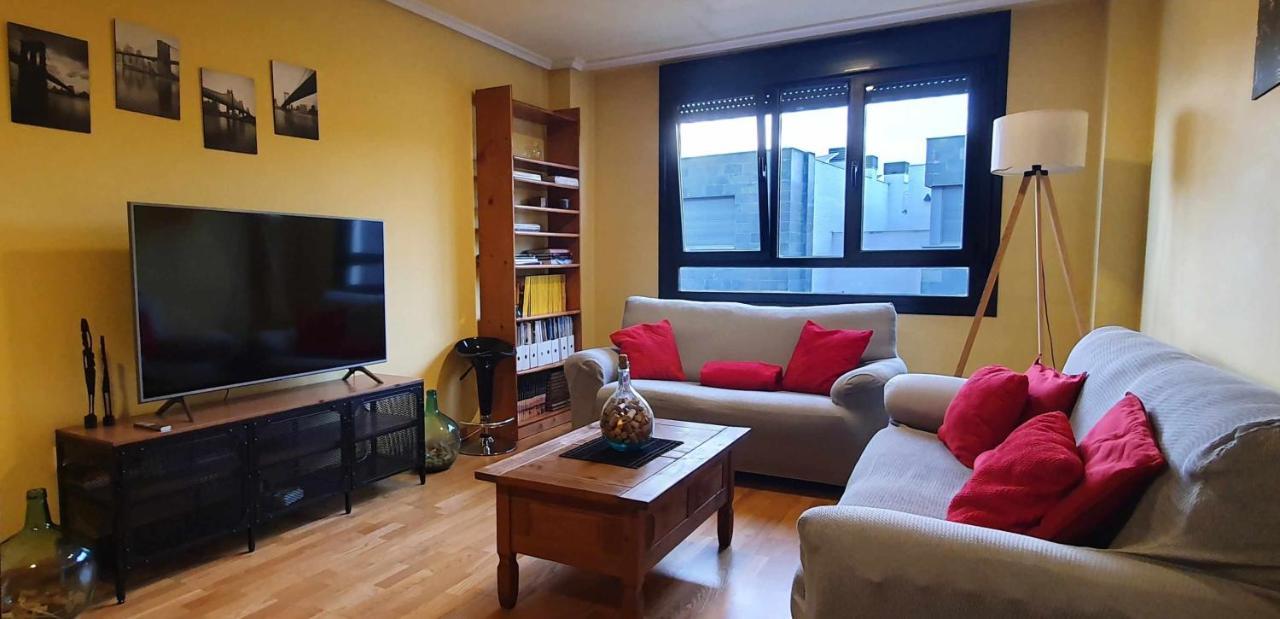 Luminoso Y Acogedor Apartamento En Las Villas Valladolid Luaran gambar